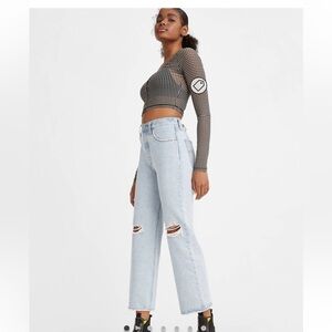 Levi’s Ribcage Straight Ankle Jeans